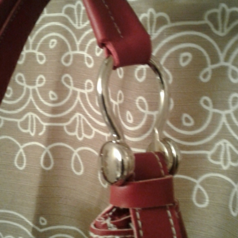 Purse - Picture 2 of 2